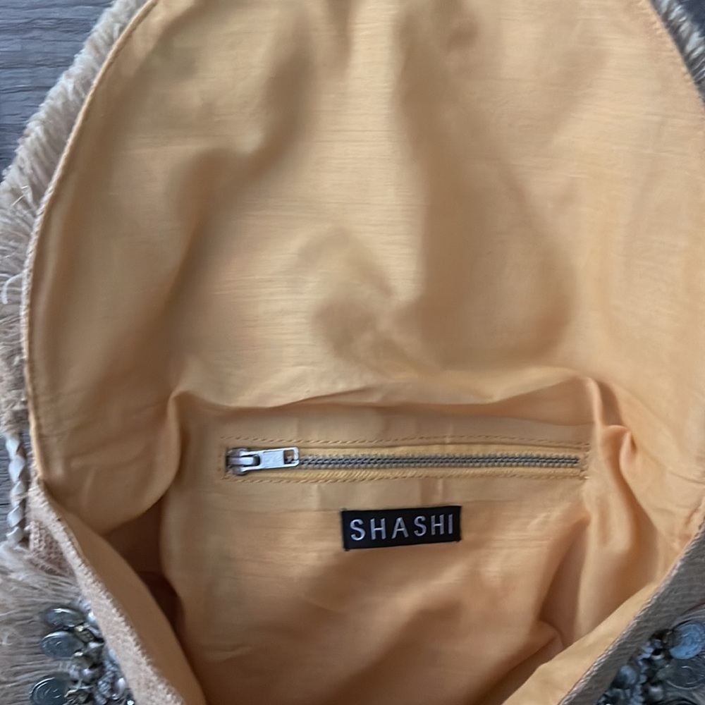 NWOT Sashi Leela Clutch - Picture 3 of 3